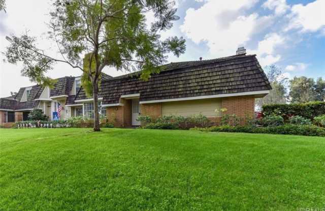 12 E Yale - 12 East Yale Loop, Irvine, CA 92604