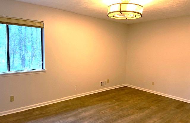 1576 Spender Drive Gallery 4
