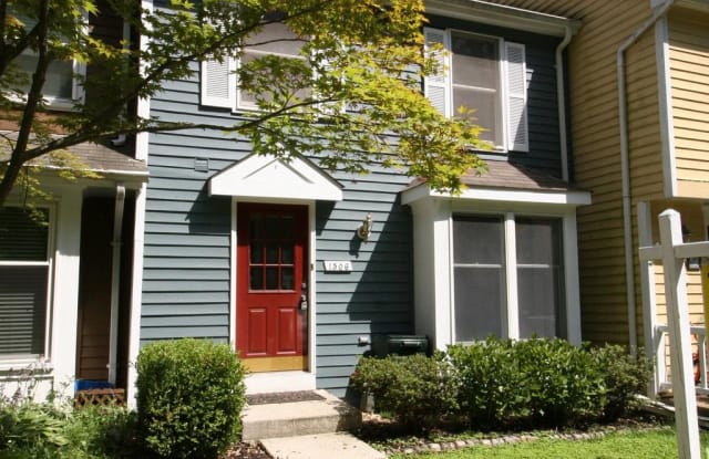 1506 POPLAR GROVE DRIVE - 1506 Poplar Grove Drive, Reston, VA 20194