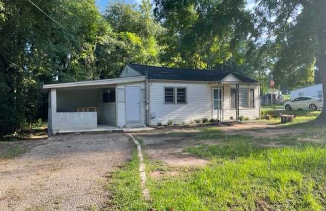 Adorable 2 bedroom 1 bath home . Located in Gastonia photos photos