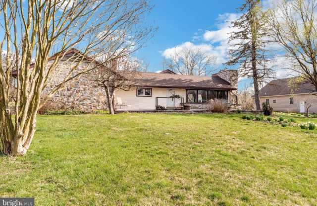 512 ELIZABETH Drive photos photos