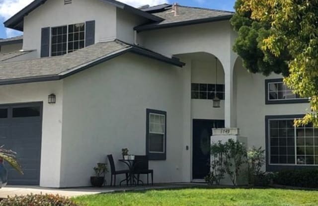 1749 Foxfire Court - 1749 Foxfire Court, Escondido, CA 92026