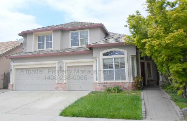 Old Almaden Winery Home with Central A/C  Solar! Guadalupe Elem., Dartmouth Middle School! - 1515 Bergerac Drive, San Jose, CA 95118