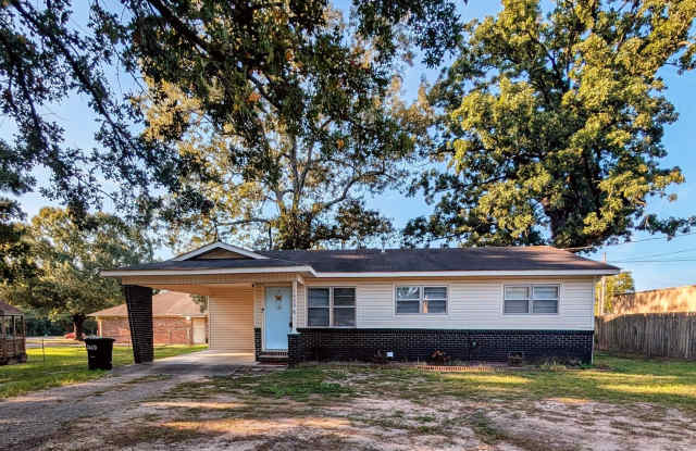 2 Bedroom on the AR side Available Now! photos photos