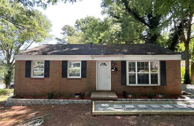 2818 Ravencroft Drive photos photos