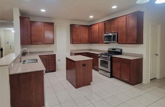 9105 Rainland Drive Gallery 3