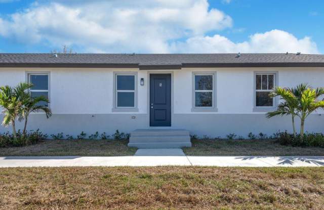 260 Rotonda Boulevard West Unit B (NEW) photos photos