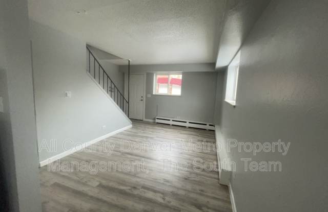 1613 Alton St - 1613 Alton Street, Aurora, CO 80010