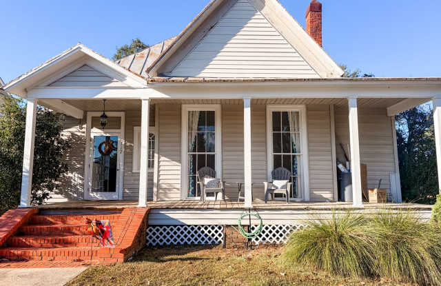 117 E Main Street Rose Hill NC 28458 - 117 East Main Street, Rose Hill, NC 28458