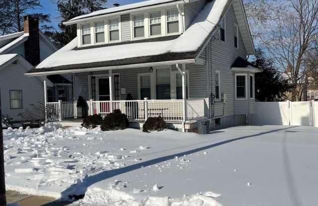 322 MCKINLEY Avenue photos photos