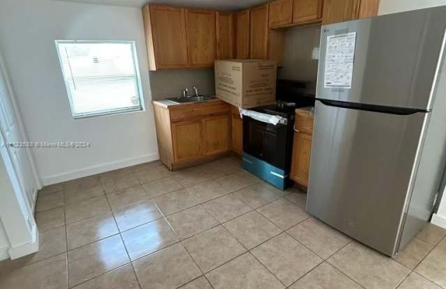 1455 NE 146th St photos photos