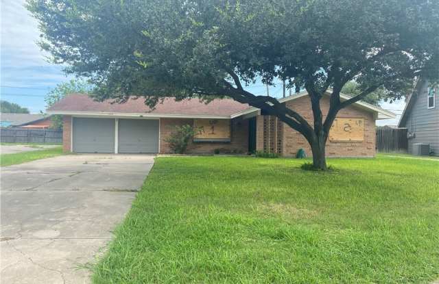 1119 Polaris - 1119 Polaris Drive, Portland, TX 78374