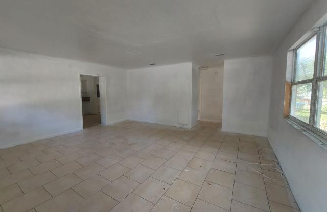 7232 Rutledge Pearson Drive - 7232 Rutledge Pearson Drive, Jacksonville, FL 32209