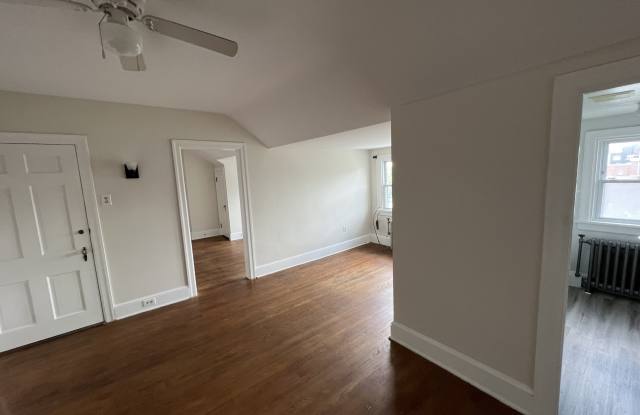 4 East North Avenue - 3S photos photos