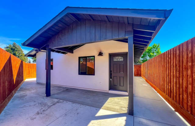 Chelsea Ave., 174 photos photos