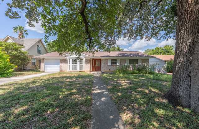 7722 Pinebrook Drive Gallery 1