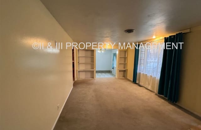 7604 Santa Fe Dr - 7604 Santa Fe Drive, Overland Park, KS 66204