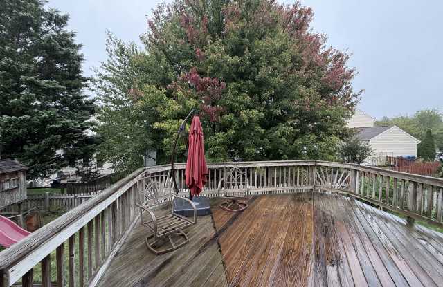 20536 Flattop Ct Gallery 2