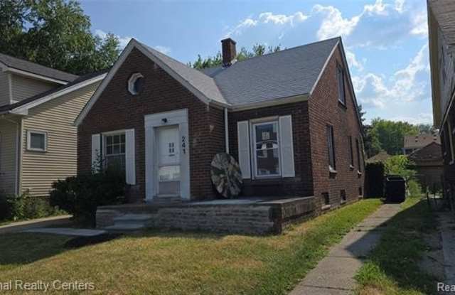 241 Eastlawn Street Gallery 2