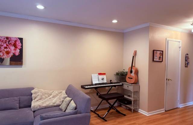 64 Hampshire Drive photos photos