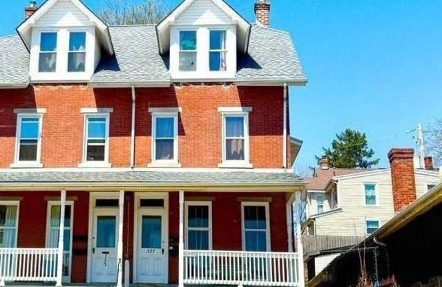 327 MAIN Street unit: 2 photos photos 327 MAIN Street unit: 2 photos photos