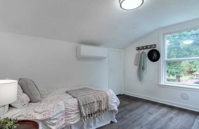 14244 29th Avenue South Gallery 3