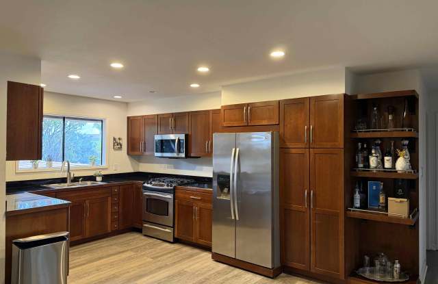 220 Kaiola Place photos photos