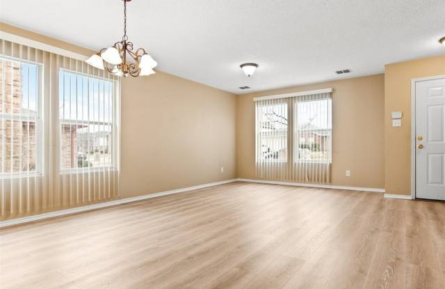 3525 Willow Creek Trail Gallery 3