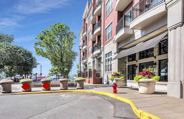 15 WARREN ST - 15 Warren Street, Jersey City, NJ 07302 15 WARREN ST - 15 Warren Street, Jersey City, NJ 07302