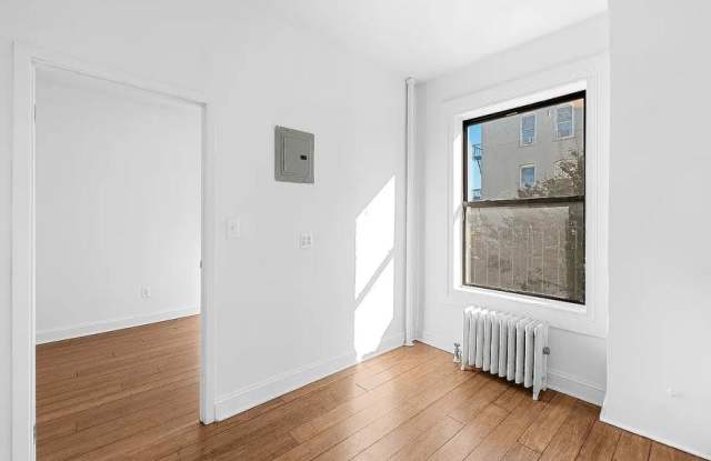 619 East 5th Street Gallery 3