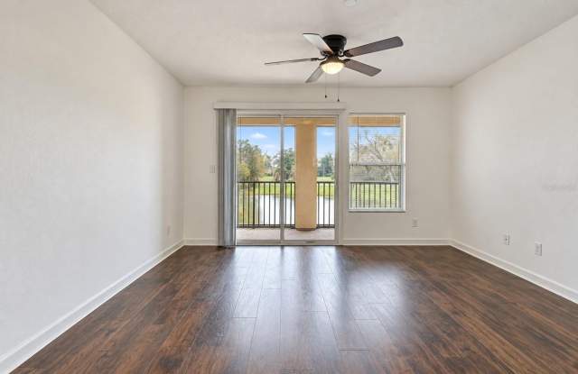 4887 TUSCAN LOON DR, TAMPA, FL 33619 Gallery 3