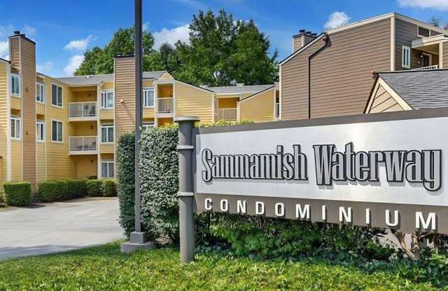Sammamish Waterway 1 Bedroom + Den 1 BA Condo $2200 photos photos
