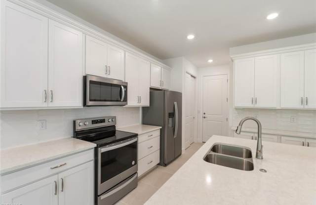 4218 Sonoma Oaks CIR - 4218 Sonoma Oaks Way, Collier County, FL 34119