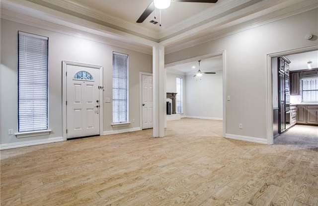 6932 Glacier Drive Gallery 2