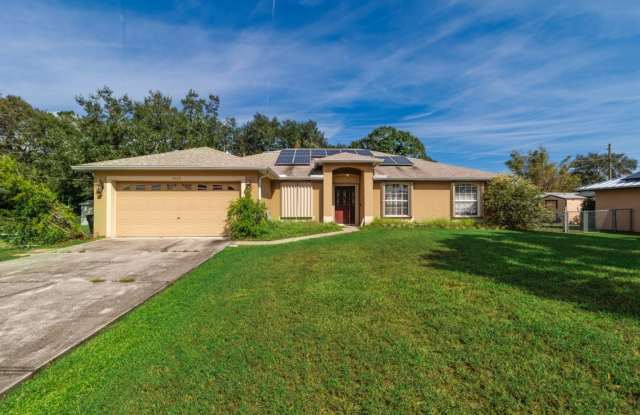 Spacious 4BR House in Palm Bay Gallery 1