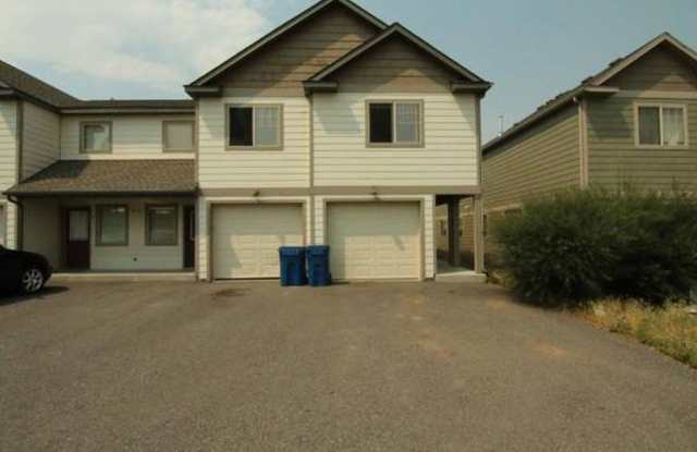 935 Forest Glen Drive photos photos