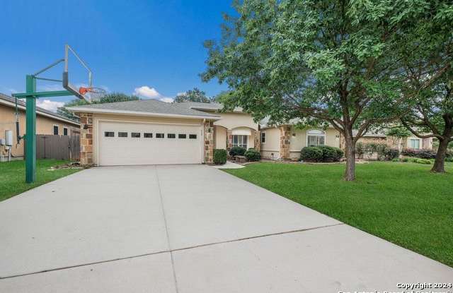 428 ENGLISH OAKS CIR - 428 English Oaks Circle, Boerne, TX 78006