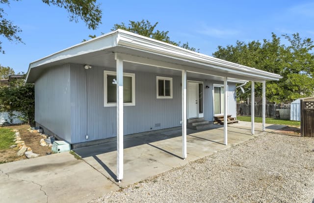 4453 South Honeywood, Apt A - 4453 Honeywood Lane, West Valley City, UT 84120