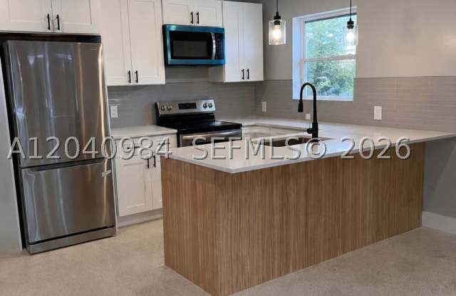 1140 NE 24th Ave photos photos 1140 NE 24th Ave photos photos