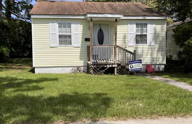 1200 Southlawn Boulevard photos photos