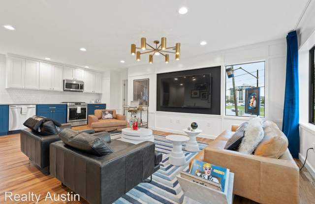 57 San Marcos Street - 57 San Marcos Street, Austin, TX 78702