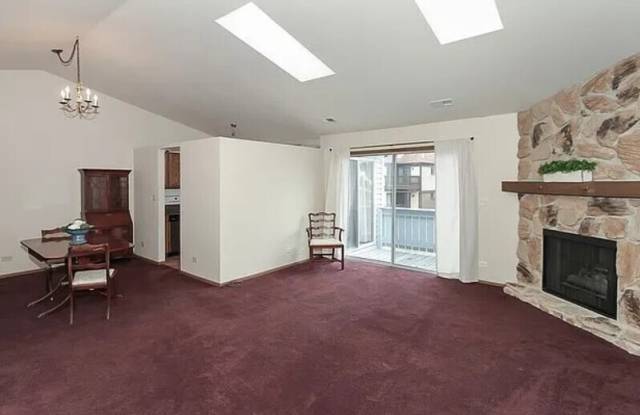 1732 Chesapeake Ln Gallery 2