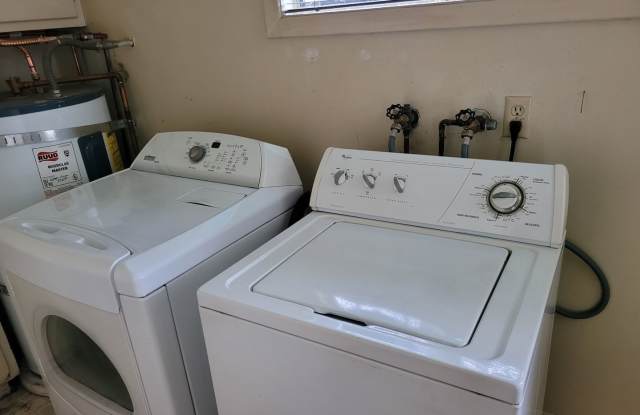 2-Bedroom 1-Bathroom Duplex in Hayden Bridge photos photos