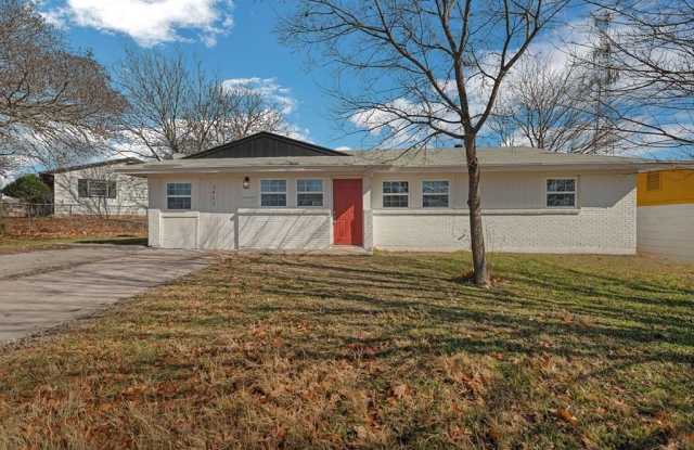 1421 New Haven Rd Road photos photos