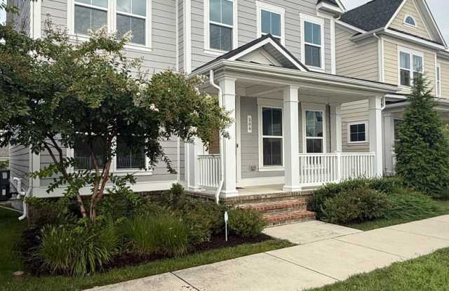 Stunning Greenleigh Home with 4 Bedrooms, 4.5 Baths & Designer Kitchen photos photos