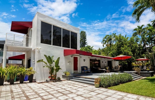 2507 Trapp Ave - 2507 Trapp Avenue, Miami, FL 33133