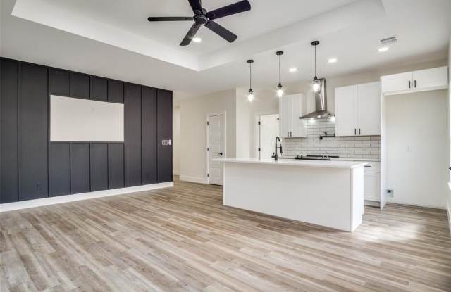 1414 Corona Drive - 1414 Corona Drive, Hood County, TX 76048
