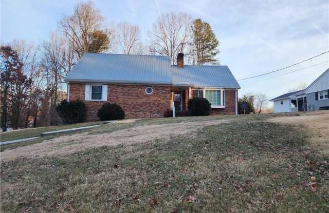 226 Wrenn Avenue photos photos