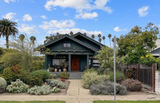 3489 2nd Ave photos photos