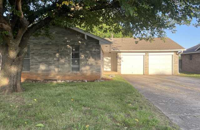 1420 Oakcrest Avenue photos photos